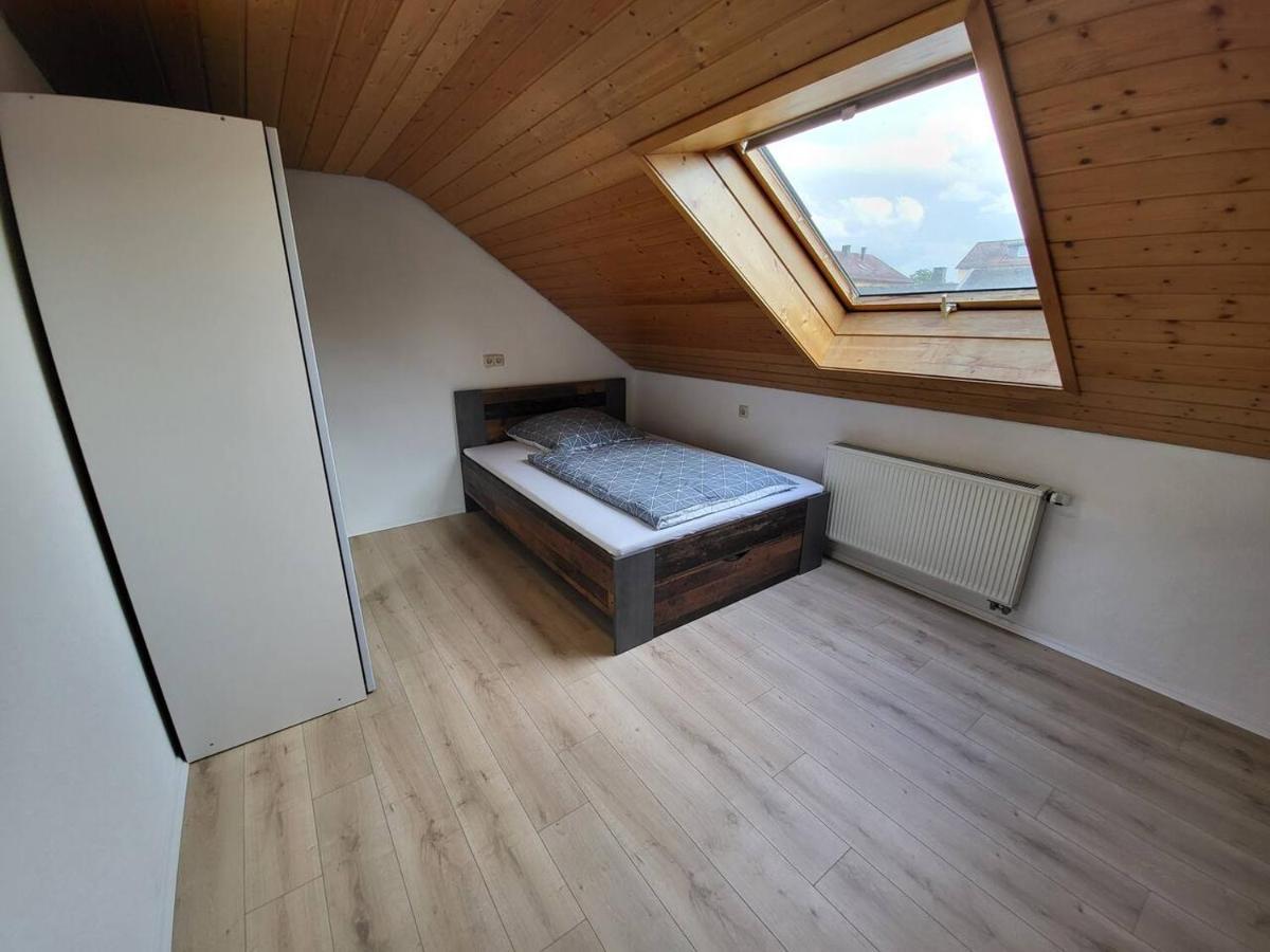 Zentrale Wohnung In Crailsheim Extérieur photo