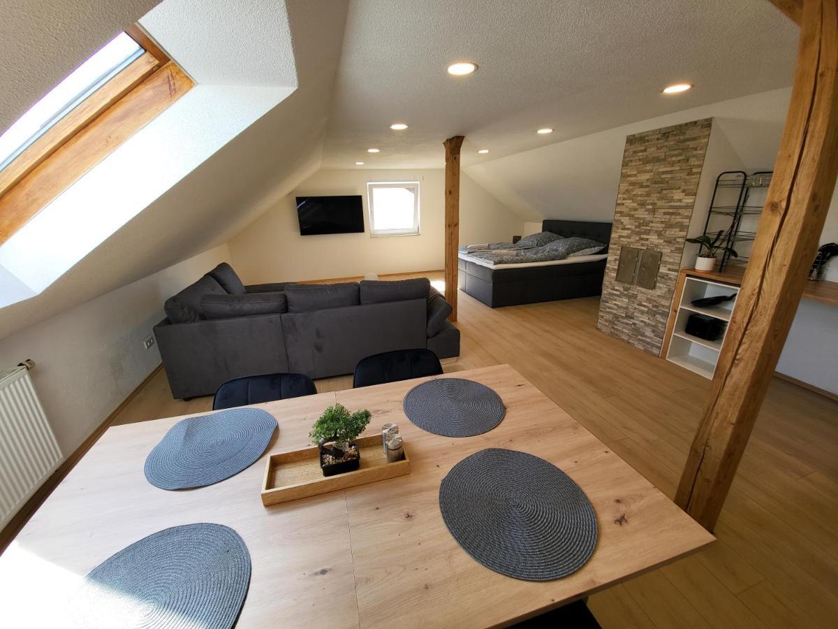 Zentrale Wohnung In Crailsheim Extérieur photo